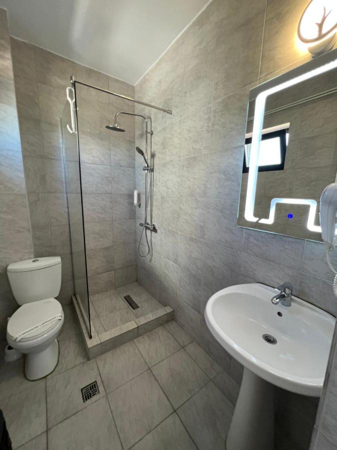 Hotel Ama World Констанца Екстериор снимка