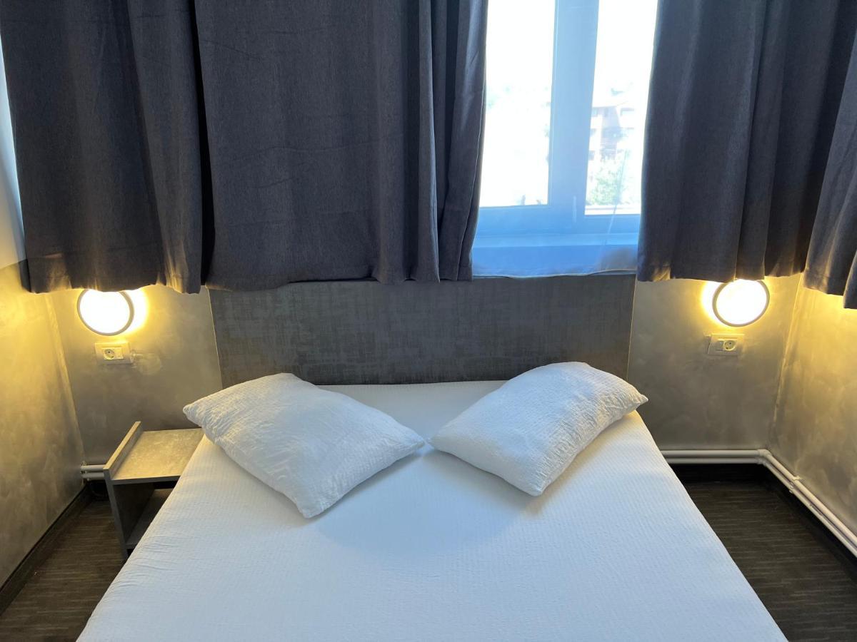 Hotel Ama World Констанца Екстериор снимка